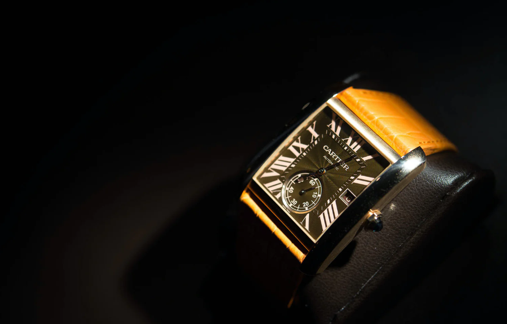A Very Early Look At The fake Cartier Tank MC, The New Tank With Manfacture Movement